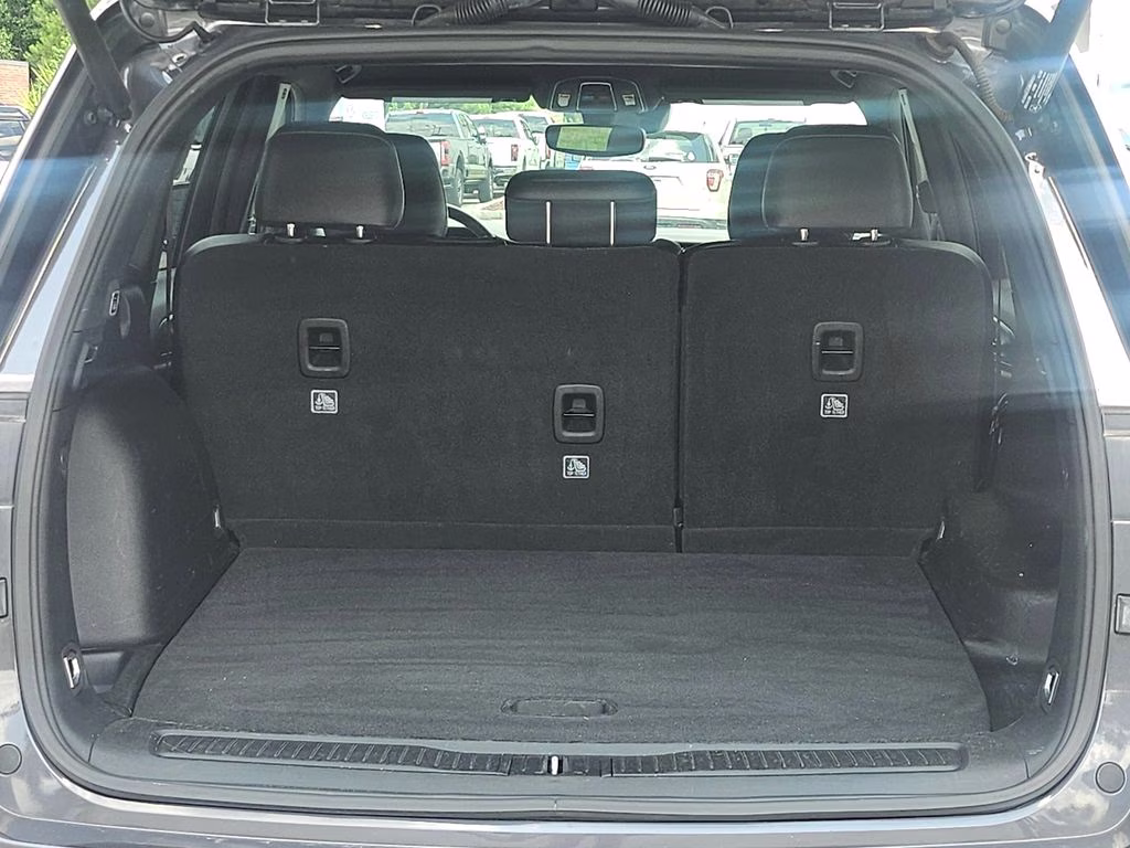 2024 Baltic Gray Metallic Clearcoat Jeep Grand Cherokee Altitude RWD SUV