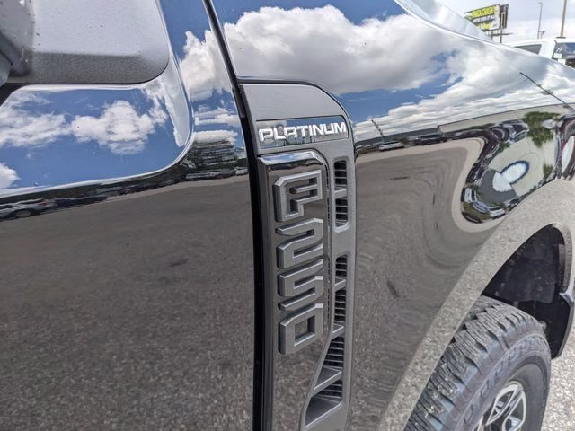 2026 Agate Black Metallic Ford Super Duty F-250 SRW Platinum 4X4 Truck