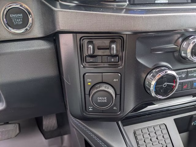2026 Agate Black Metallic Ford Super Duty F-250 SRW Platinum 4X4 Truck