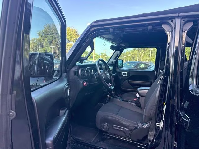 2020 Black Clearcoat Jeep Wrangler Unlimited Willys 4X4 Convertible