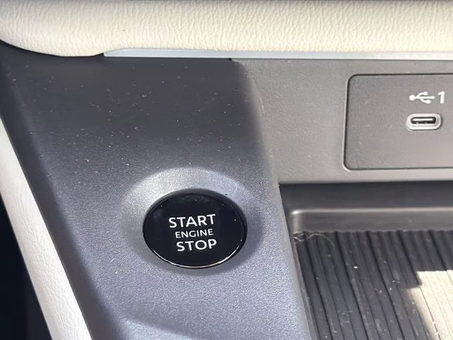 2026 Gun Metallic Nissan Sentra SL FWD Sedan