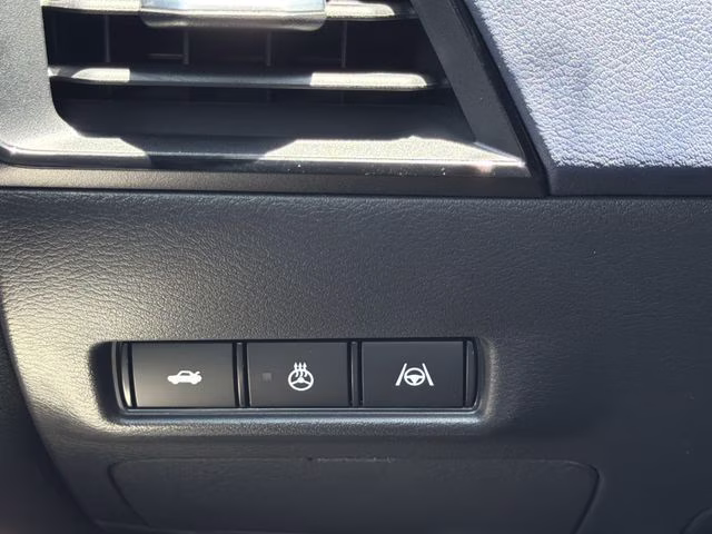 2026 Gun Metallic Nissan Sentra SL FWD Sedan