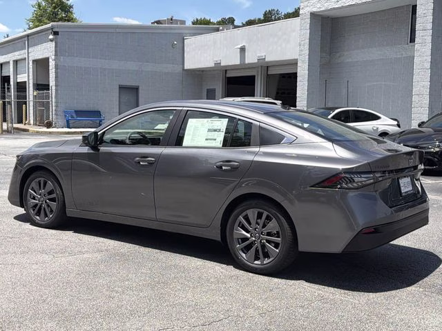 2026 Gun Metallic Nissan Sentra SL FWD Sedan