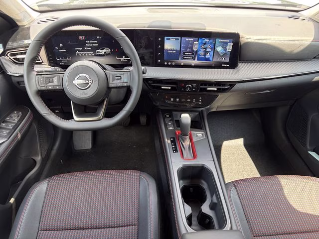 2026 Super Black Nissan Kicks SR FWD SUV