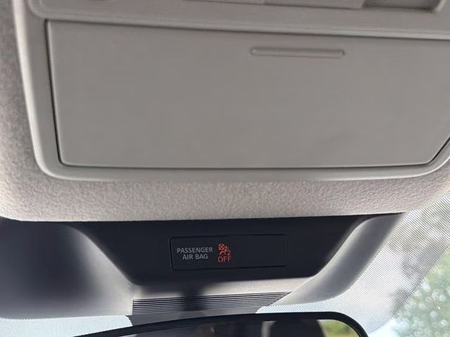 2026 Super Black Nissan Kicks SR FWD SUV