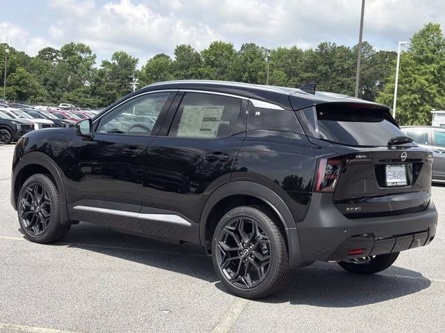 2026 Super Black Nissan Kicks SR FWD SUV