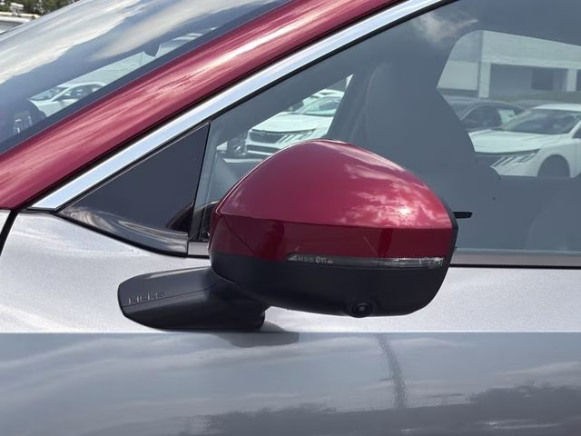 2026 Gun Metallic/Scarlet Ember Tintcoat Nissan Kicks SR FWD SUV