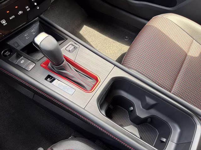 2026 Gun Metallic/Scarlet Ember Tintcoat Nissan Kicks SR FWD SUV