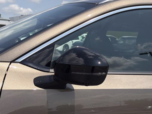 2026 Canyon Bronze Metallic Nissan Kicks SR AWD SUV