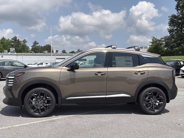 2026 Canyon Bronze Metallic Nissan Kicks SR AWD SUV