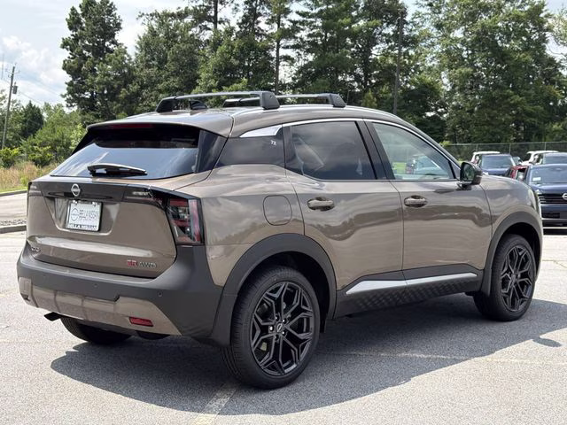 2026 Canyon Bronze Metallic Nissan Kicks SR AWD SUV