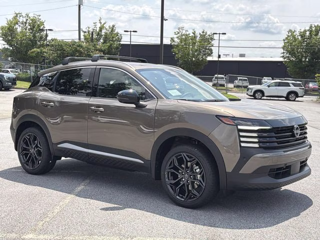 2026 Canyon Bronze Metallic Nissan Kicks SR AWD SUV
