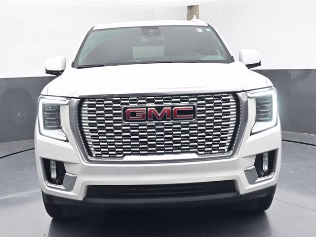 2023 Summit White GMC Yukon Denali RWD SUV