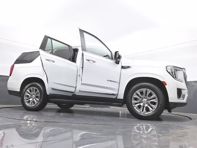 2023 Summit White GMC Yukon Denali RWD SUV