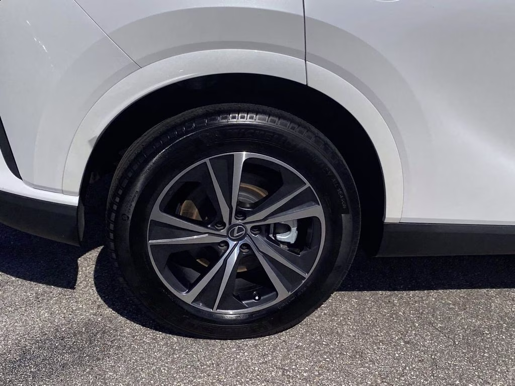 2024 White Pearl Lexus RX 350 Premium FWD SUV