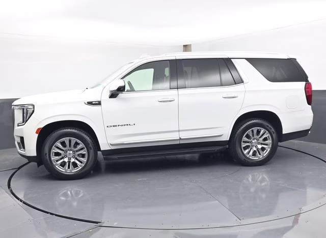 2023 Summit White GMC Yukon Denali RWD SUV