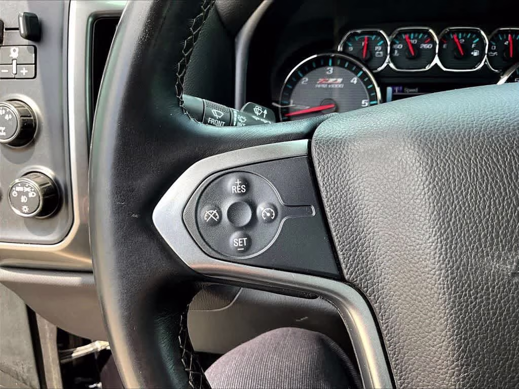 2015 Tungsten Metallic Chevrolet Silverado 1500 LT 4X4 Truck