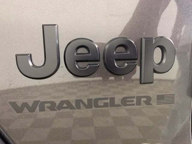 2026 Granite Crystal Metallic Clearcoat Jeep Wrangler 4-Door Sport S 4X4 SUV