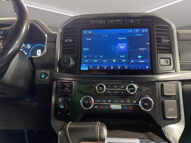 2022 Silver Metallic Ford F-150 Platinum 4X4 Truck