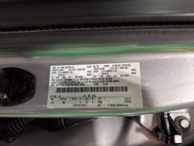 2022 Silver Metallic Ford F-150 Platinum 4X4 Truck