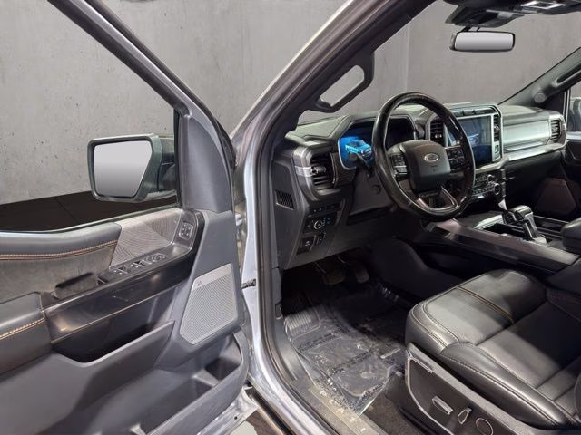 2022 Silver Metallic Ford F-150 Platinum 4X4 Truck
