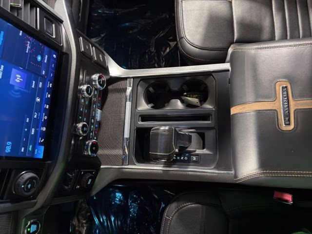 2022 Silver Metallic Ford F-150 Platinum 4X4 Truck