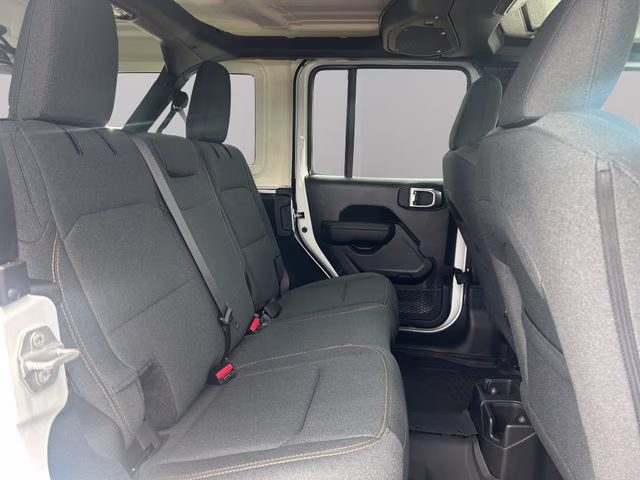 2026 Bright White Clearcoat Jeep Wrangler Willys 4X4 SUV