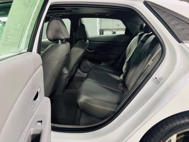 2025 Serenity White Hyundai Elantra SEL Convenience FWD Sedan