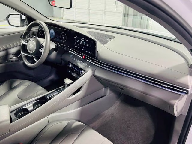 2025 Serenity White Hyundai Elantra SEL Convenience FWD Sedan
