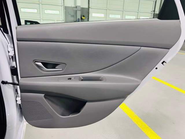 2025 Serenity White Hyundai Elantra SEL Convenience FWD Sedan