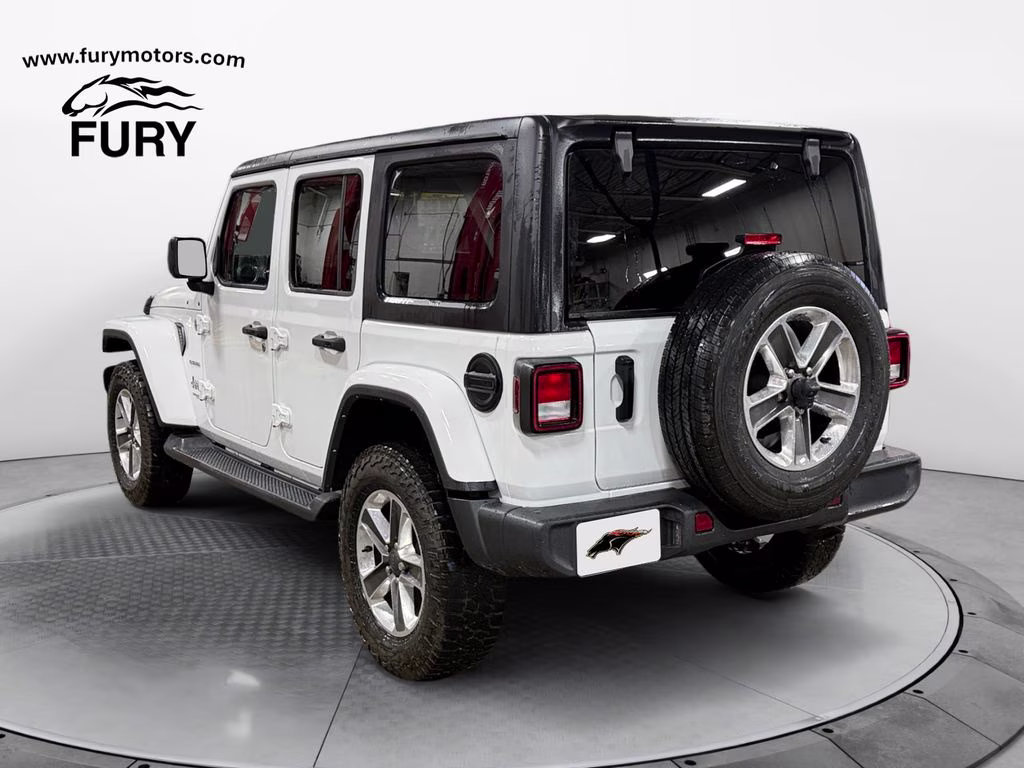 2021 Bright White Clearcoat Jeep Wrangler Unlimited Sahara 4x4 4X4 SUV