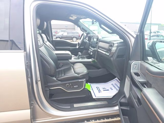 2022 Iconic Silver Metallic Ford F-150 Platinum 4X4 Truck