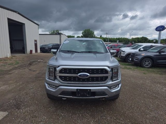 2022 Iconic Silver Metallic Ford F-150 Platinum 4X4 Truck