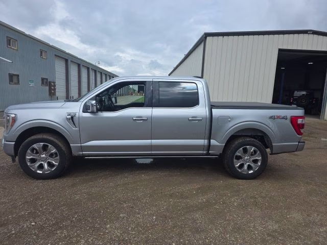 2022 Iconic Silver Metallic Ford F-150 Platinum 4X4 Truck
