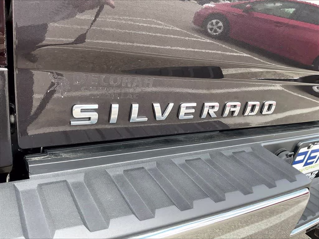 2015 Tungsten Metallic Chevrolet Silverado 1500 LT 4X4 Truck