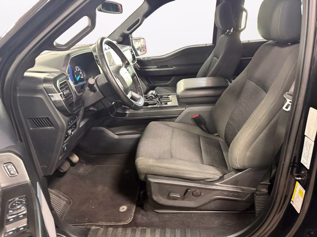 2023 Agate Black Metallic Ford F-150 XLT Sport w/Tow Pkg 4X4 Truck