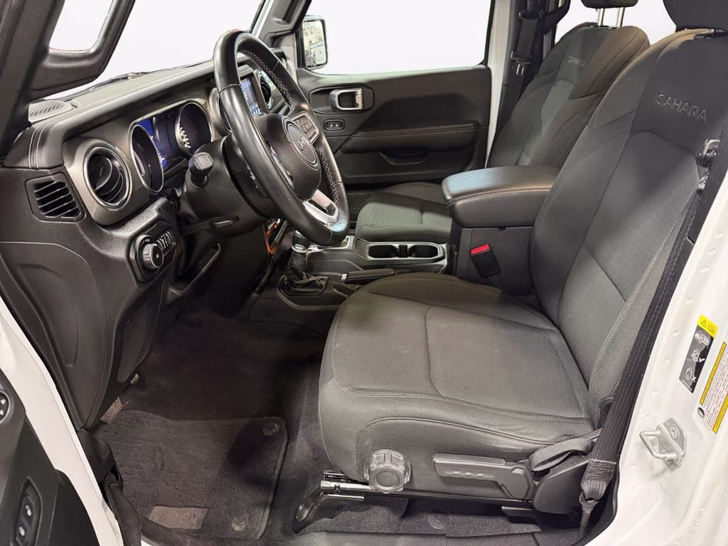 2021 Bright White Clearcoat Jeep Wrangler Unlimited Sahara 4x4 4X4 SUV