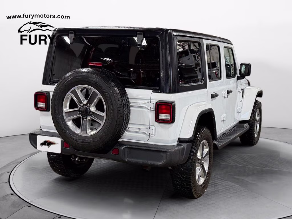 2021 Bright White Clearcoat Jeep Wrangler Unlimited Sahara 4x4 4X4 SUV