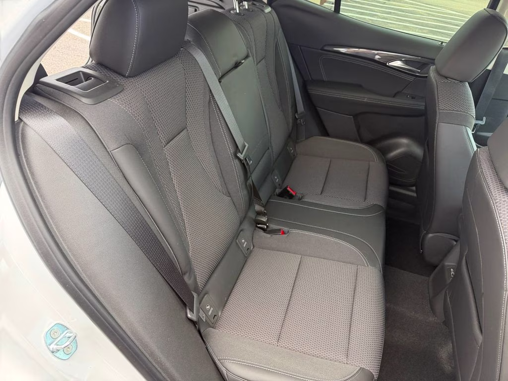 2023 Summit White Buick Envision Preferred w/Enhanced Driver Confidence Pkg AWD SUV