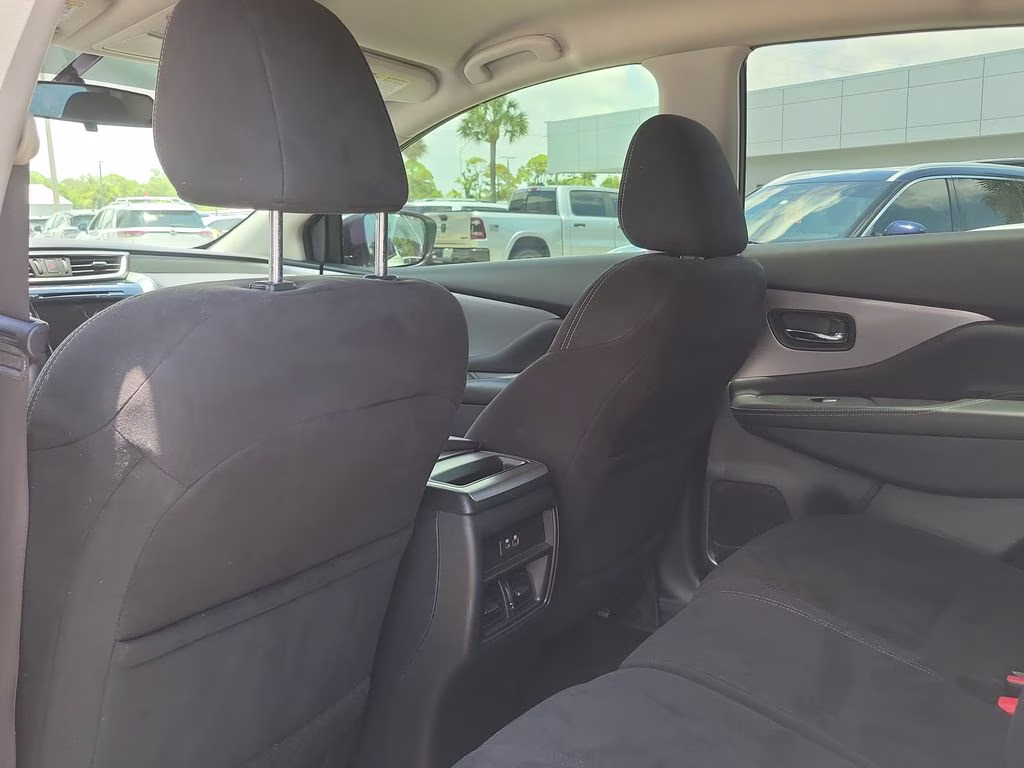 2019 Pearl White Tricoat Nissan Murano S FWD SUV