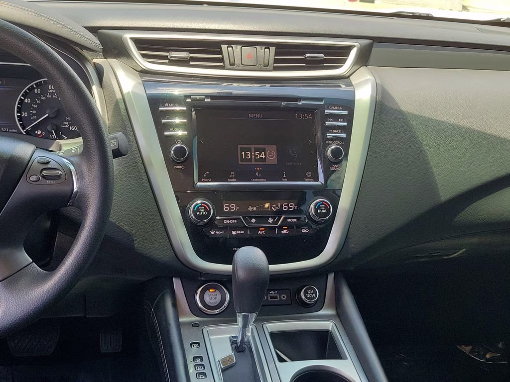 2019 Pearl White Tricoat Nissan Murano S FWD SUV