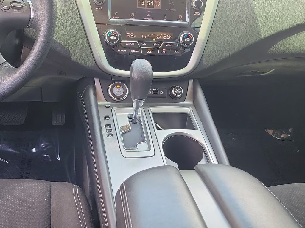 2019 Pearl White Tricoat Nissan Murano S FWD SUV