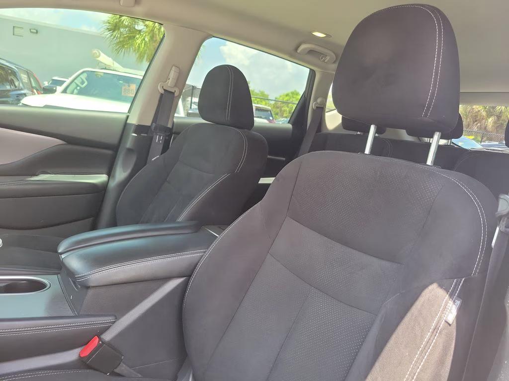 2019 Pearl White Tricoat Nissan Murano S FWD SUV