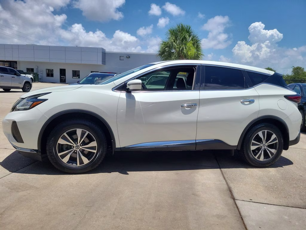 2019 Pearl White Tricoat Nissan Murano S FWD SUV