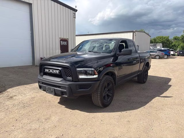 2021 Diamond Black Crystal Pearlcoat Ram 1500 Classic Warlock 4X4 Truck