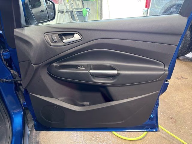 2019 Lightning Blue Metallic Ford Escape Titanium 4X4 SUV