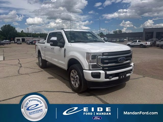 2022 White Metallic Ford Super Duty F-350 SRW Platinum 4X4 Truck