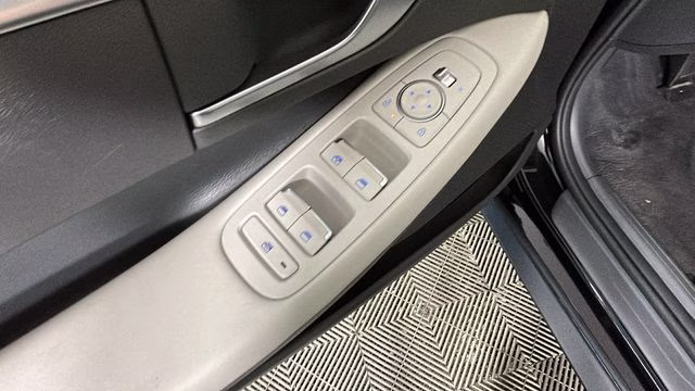 2026 Abyss Black Hyundai Sonata SE FWD Sedan
