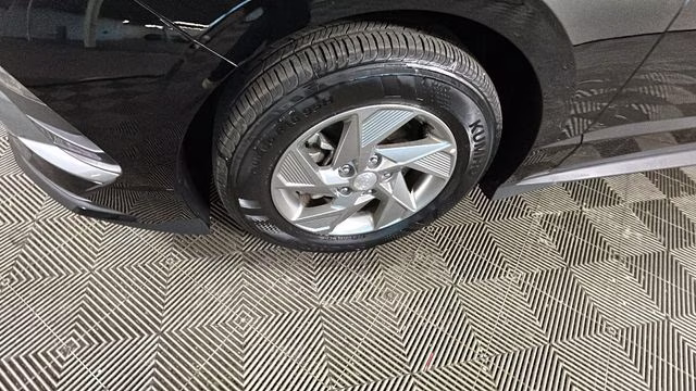 2026 Abyss Black Hyundai Sonata SE FWD Sedan