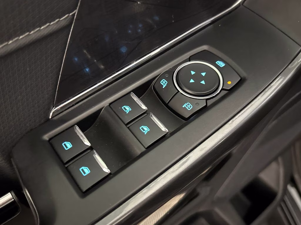 2023 Agate Black Metallic Ford F-150 XLT 4X4 Truck